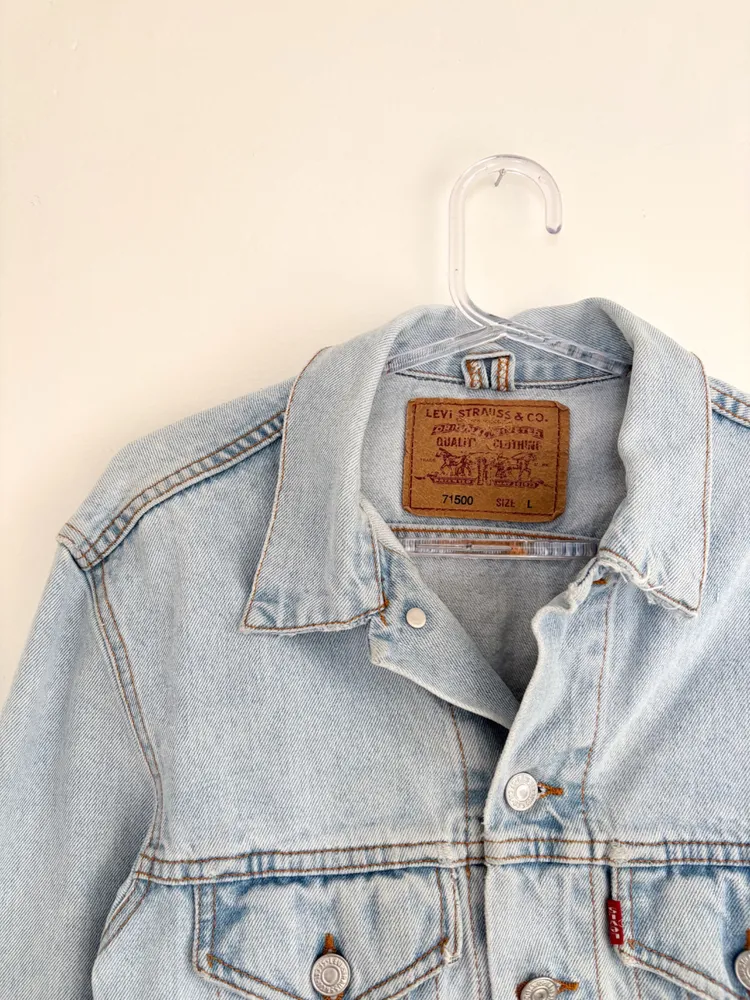 Jaqueta jeans clara Levis