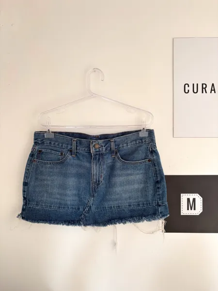 Saia jeans Levis