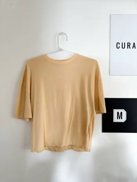 Camiseta amarela