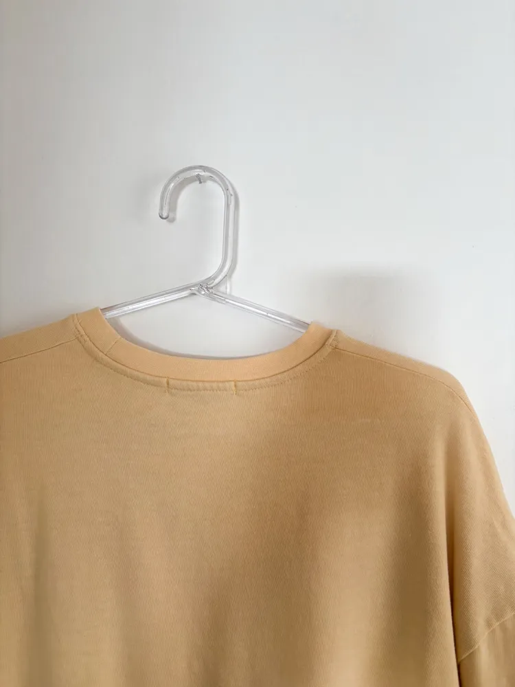 Camiseta amarela