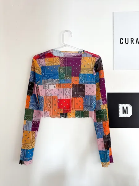 Cropped de tule
