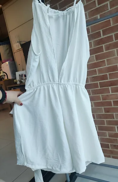 Macaquinho Plus Size Branco Com Saia Na Frente