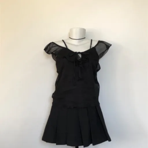 blusa tule ombro vazado