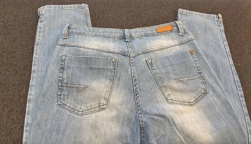 calça jeans le lis blanc