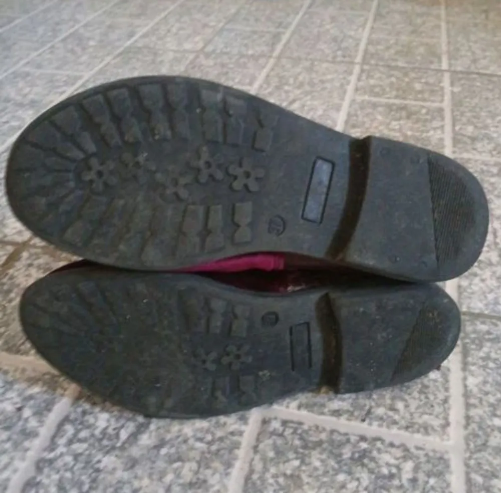 Bota cano curto tam 37