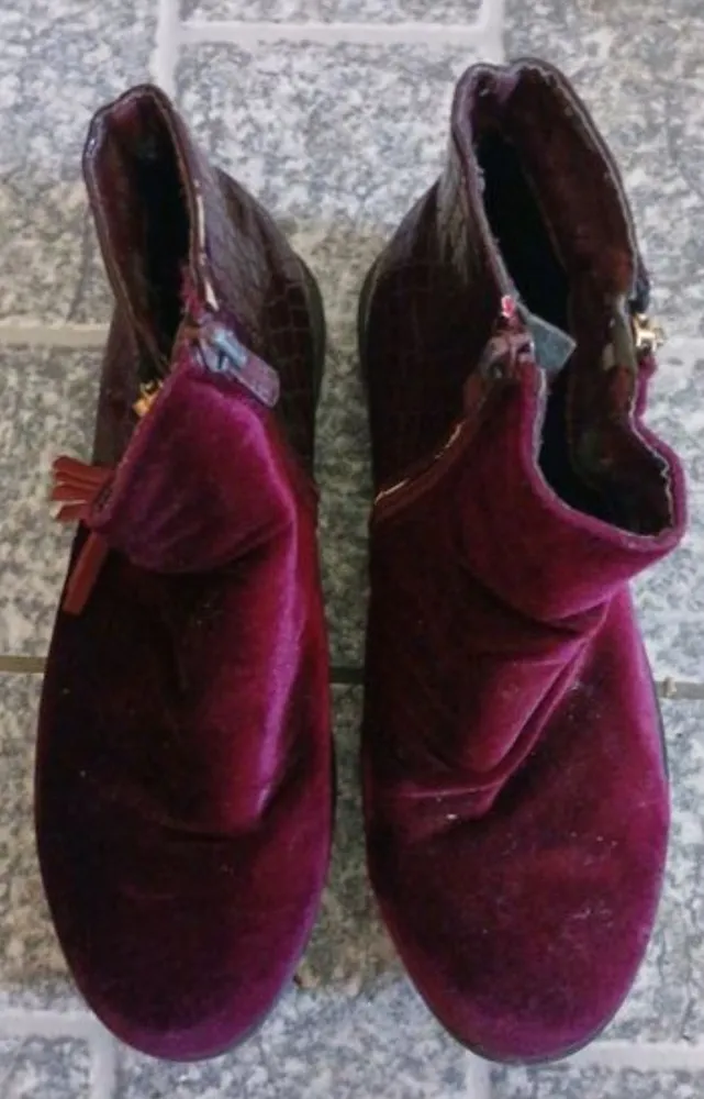 Bota cano curto tam 37