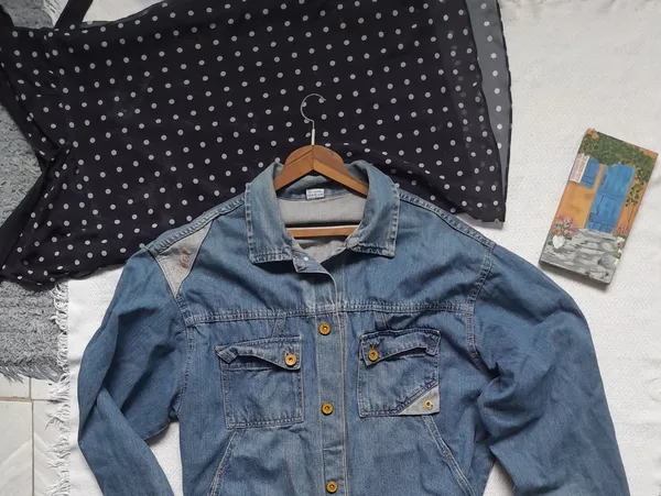 jaqueta jeans vintage pool - estilo utilitário 90s