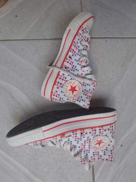 tênis converse all star cano alto corações