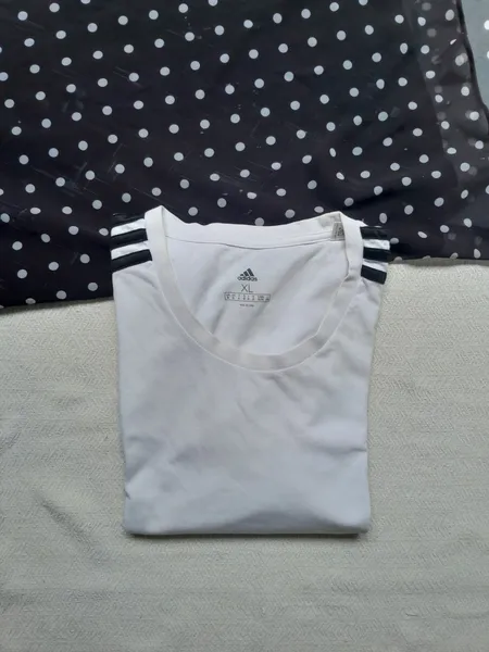 camiseta adidas branca g