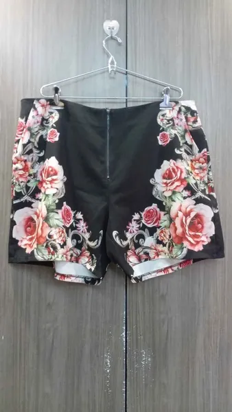 Short feminino 48