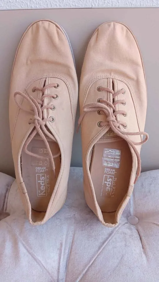 Tênis Keds 42