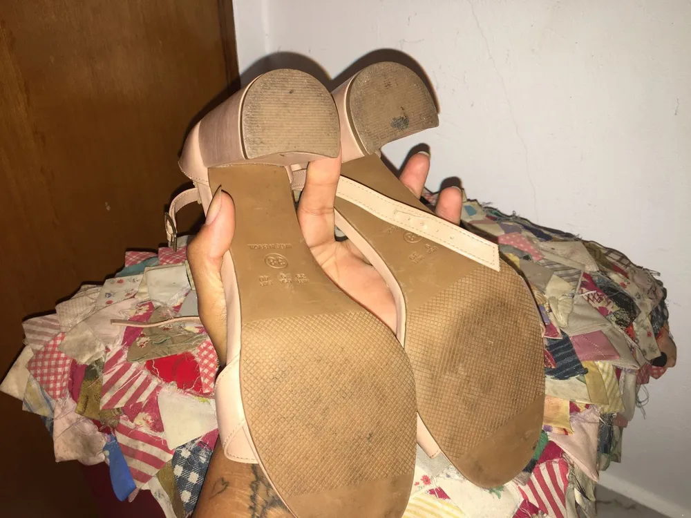 sandalia bege one self