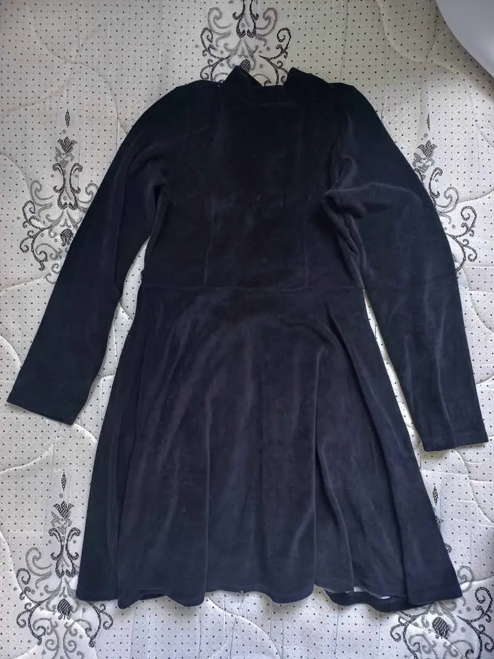 VESTIDO MEDIEVAL PRETO