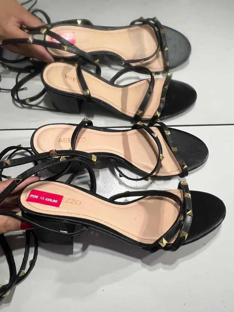 Sandália Preta Arezzo nova 36
