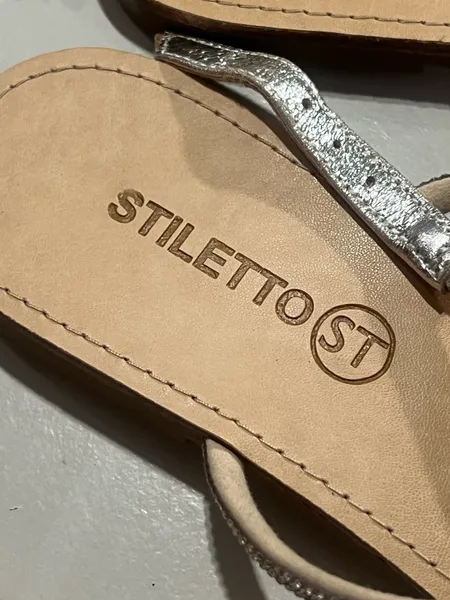 Rasteirinha Prata Stiletto 36