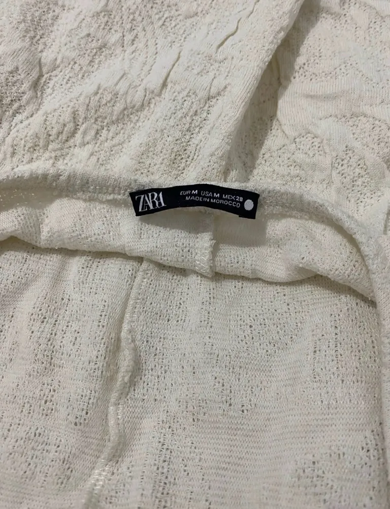 Vestido pedraria Zara