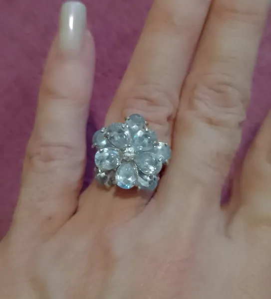 Anel flor de prata 925 com petalas de zirconia