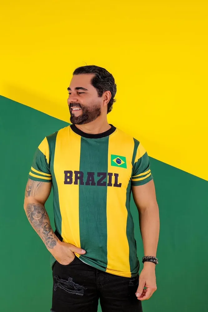 T-Shirt Brasil em Suede Estilo Premium