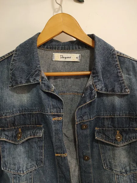 Jaqueta jeans feminina Vanguard