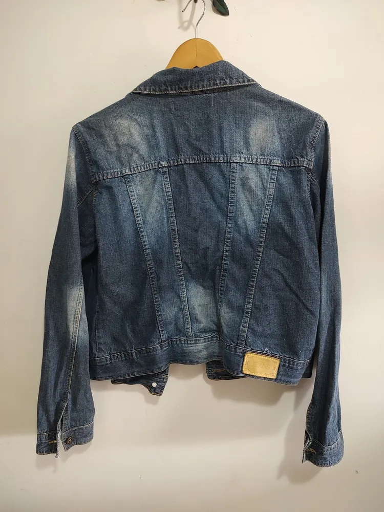 Jaqueta jeans feminina Vanguard