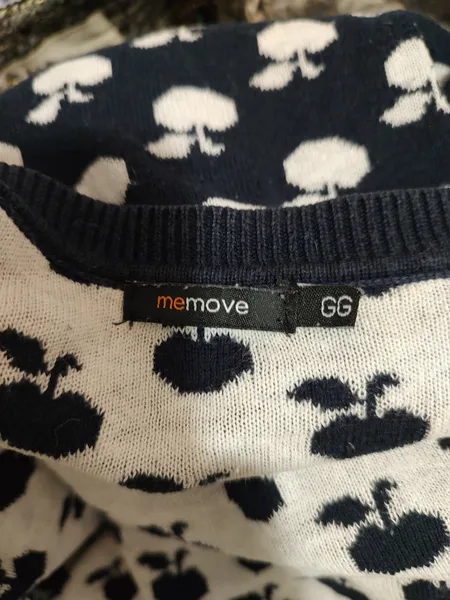 Cardigã feminino Memove maçãs