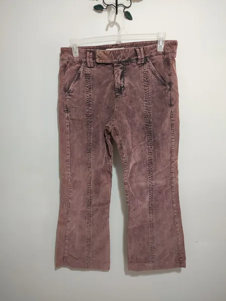Calça feminina cotelê Cris Barros