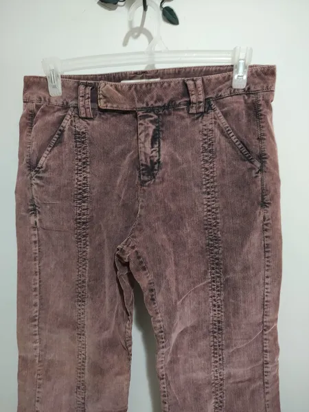 Calça feminina cotelê Cris Barros