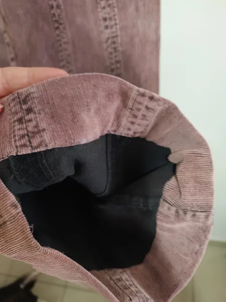 Calça feminina cotelê Cris Barros