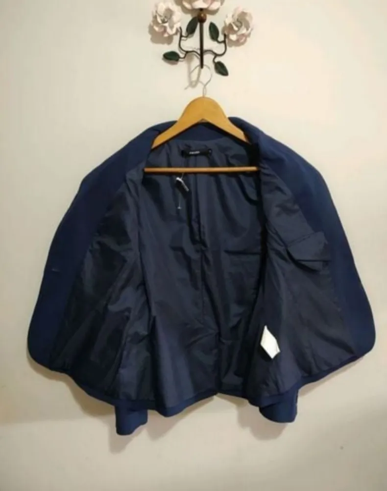 Blazer Amaro azul marinho