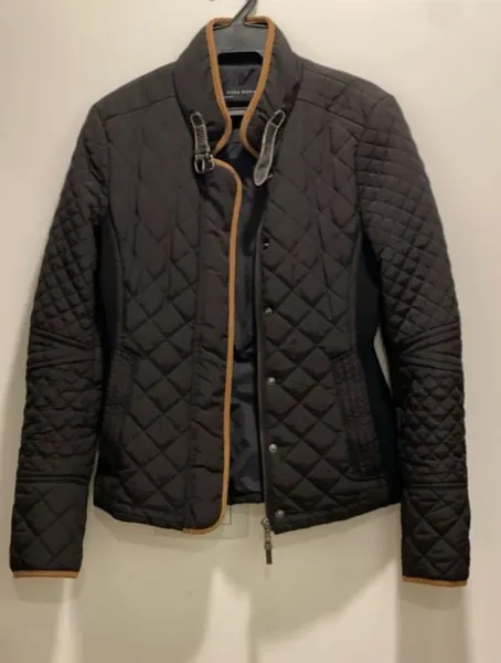 Casaco feminino Zara em matelassê - tam. p