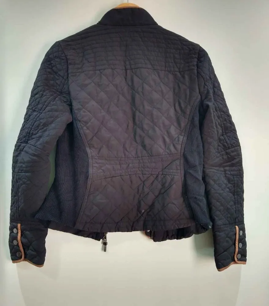 Casaco feminino Zara em matelassê - tam. p