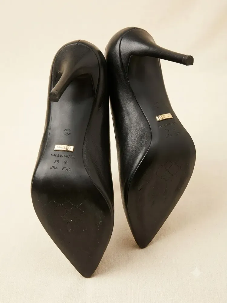 Bota Ankle Boot Arezzo em couro legítimo
