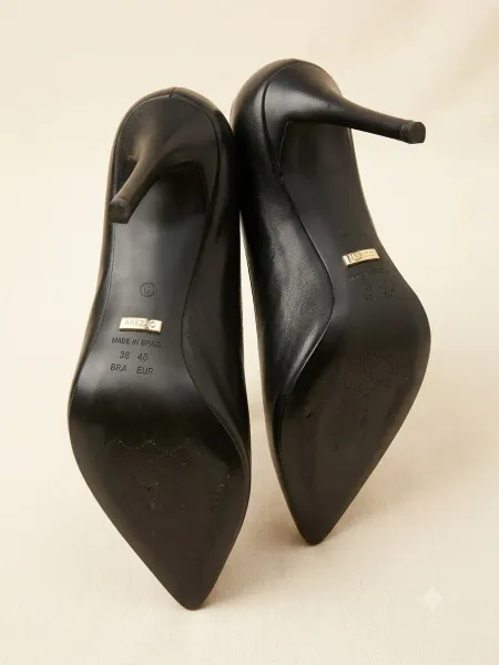 Bota Ankle Boot Arezzo em couro legítimo