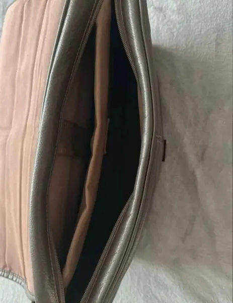 Bolsa carteiro Brooksfield em couro legítimo marrom