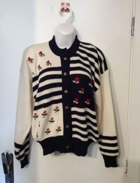 Cardigã vintage feminino