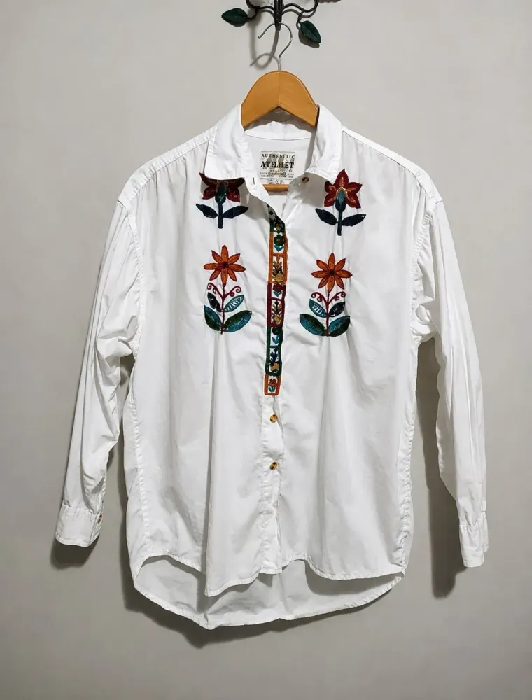 Camisa feminina vintage indiana e algodão