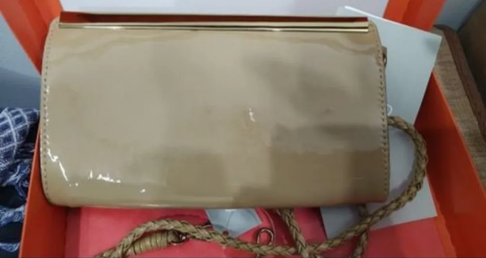 Bolsa Clutch Arezzo Nova