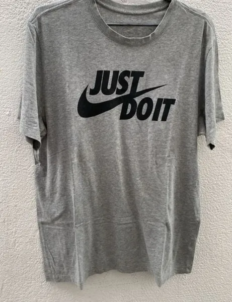 Camiseta feminina Nike original Tam GG