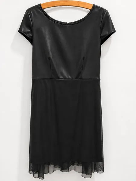 Vestido Gregory preto todo de renda