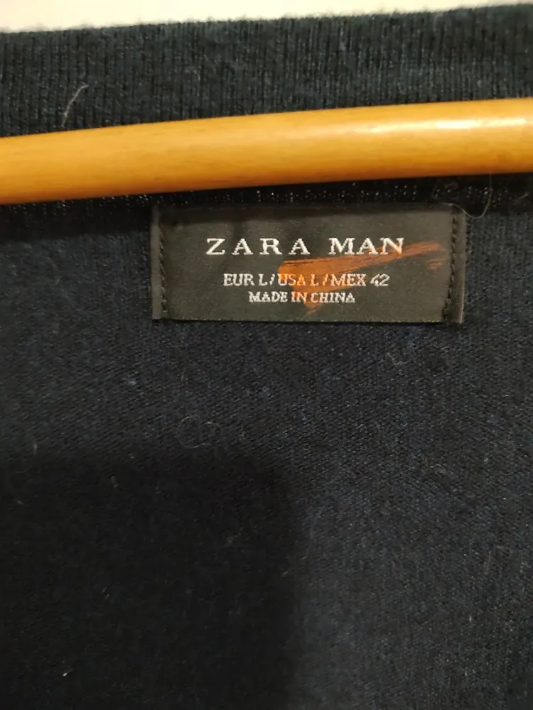 Cardigã masculino Zara - azul marinho - veste m/g