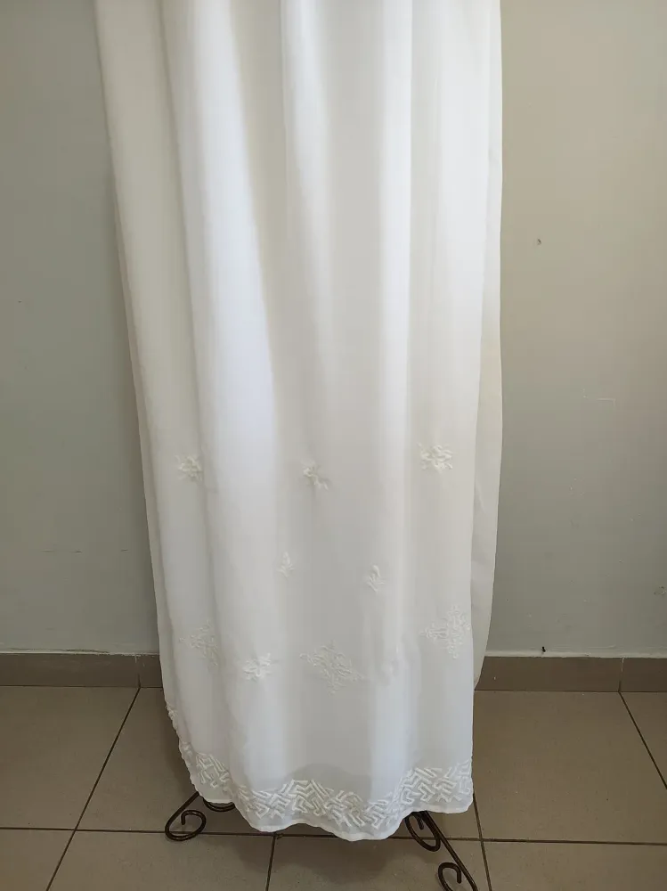 Vestido tule Zara com renda e bordado