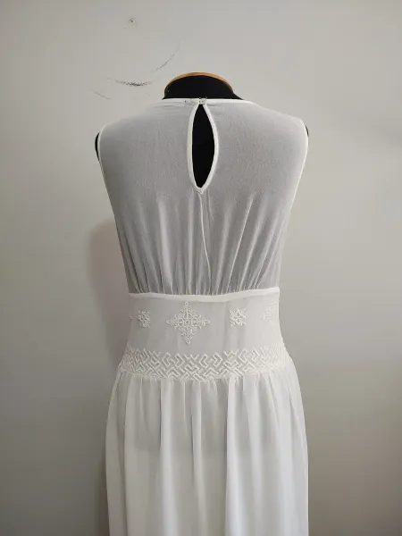 Vestido tule Zara com renda e bordado