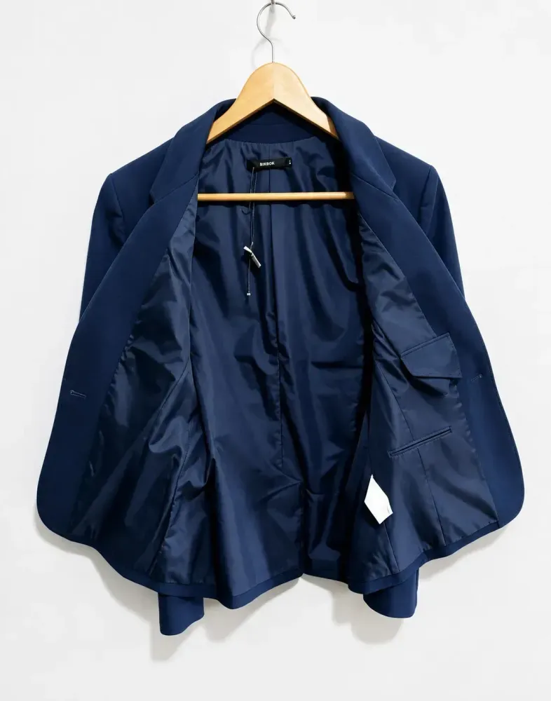 Blazer Amaro feminino em alfaiataria tam 40