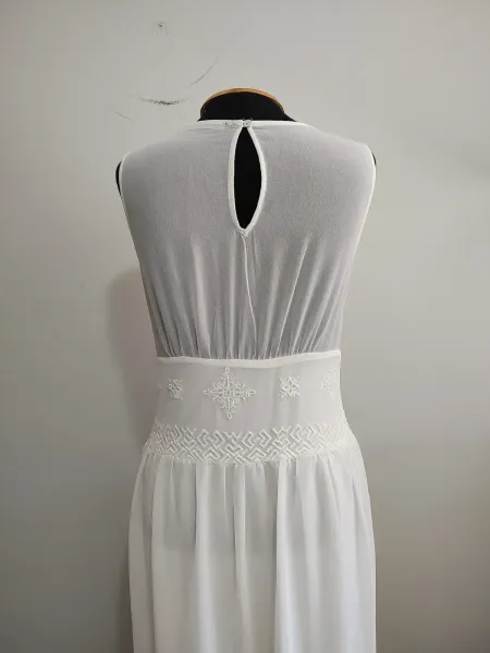 Vestido tule Zara com renda e bordado