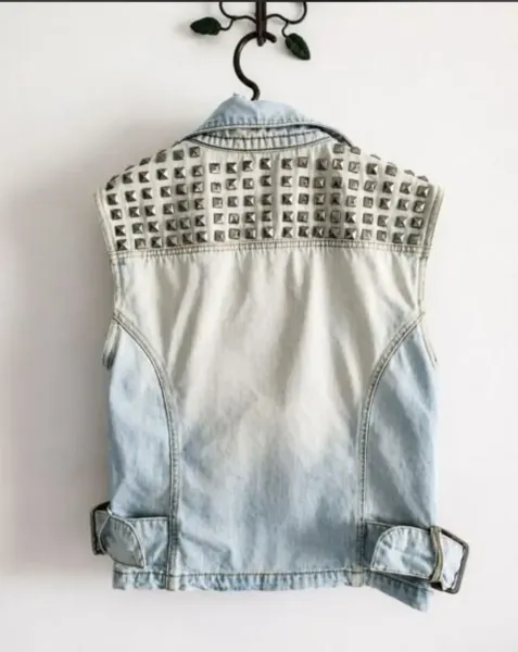 Colete Animale Jeans Feminino com Spikes Tam 40