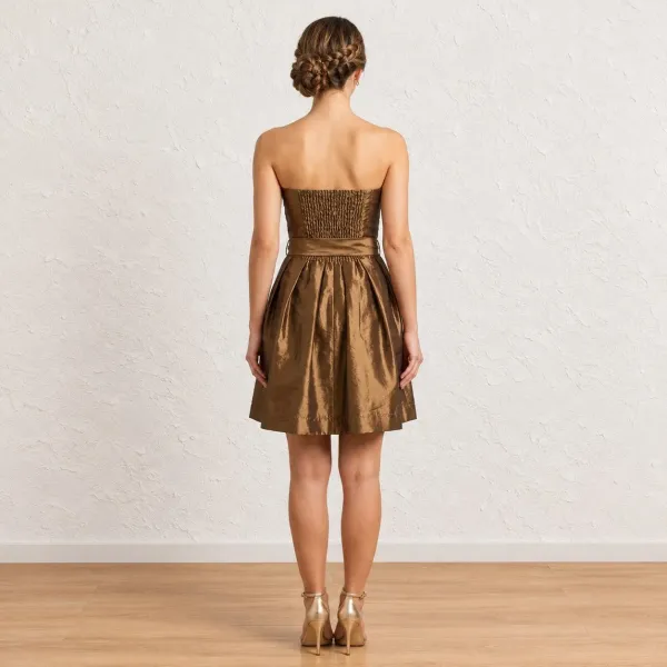 Vestido de festa em tafetá bronze