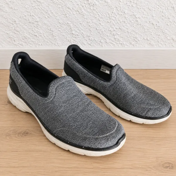 Tênis Skechers Go Walk 6 - Feminino - Tam. 35
