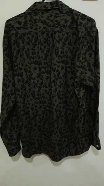 Camisa Azarro original importada semi nova (usada 1x) x