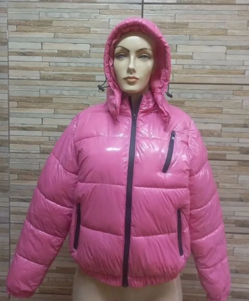 jaqueta puffer rosa verniz m quentinha moderna e nova