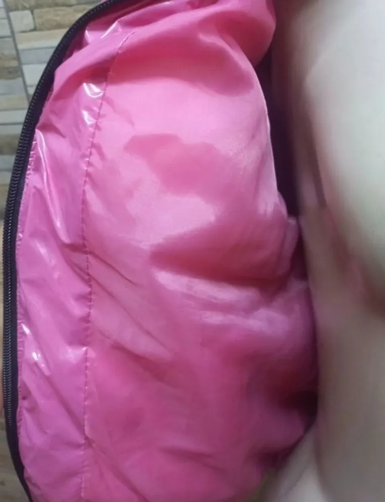 jaqueta puffer rosa verniz m  quentinha, moderna e nova